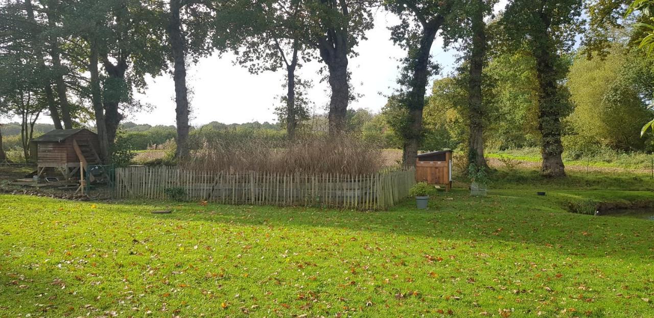 Bed & Breakfast L'eau Qui Dort - Et Tables D'hotes Pleslin-Trigavou